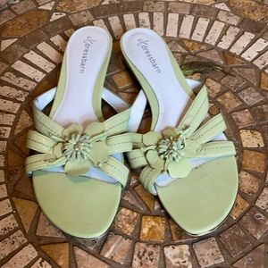 Lite green sandals